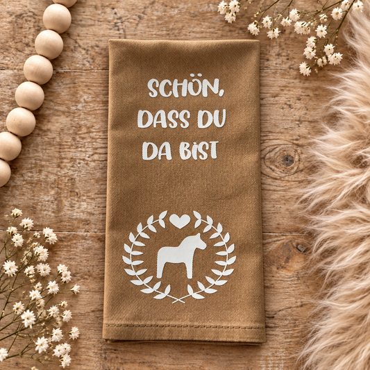 Stoffserviete mit Spruch und Dala Pferd Beige